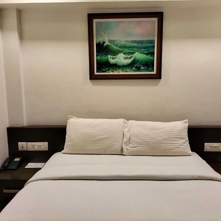 Saas Residency Hotel Kozhikode Exterior photo