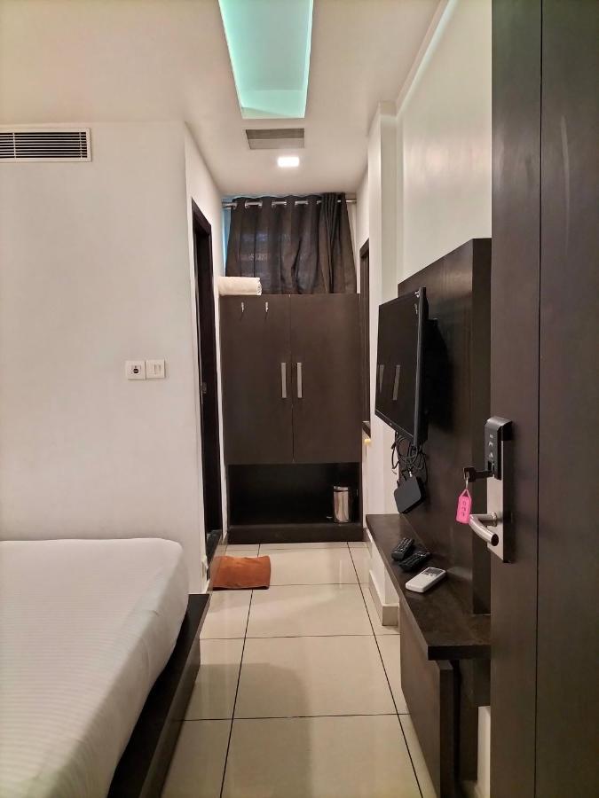 Saas Residency Hotel Kozhikode Exterior photo