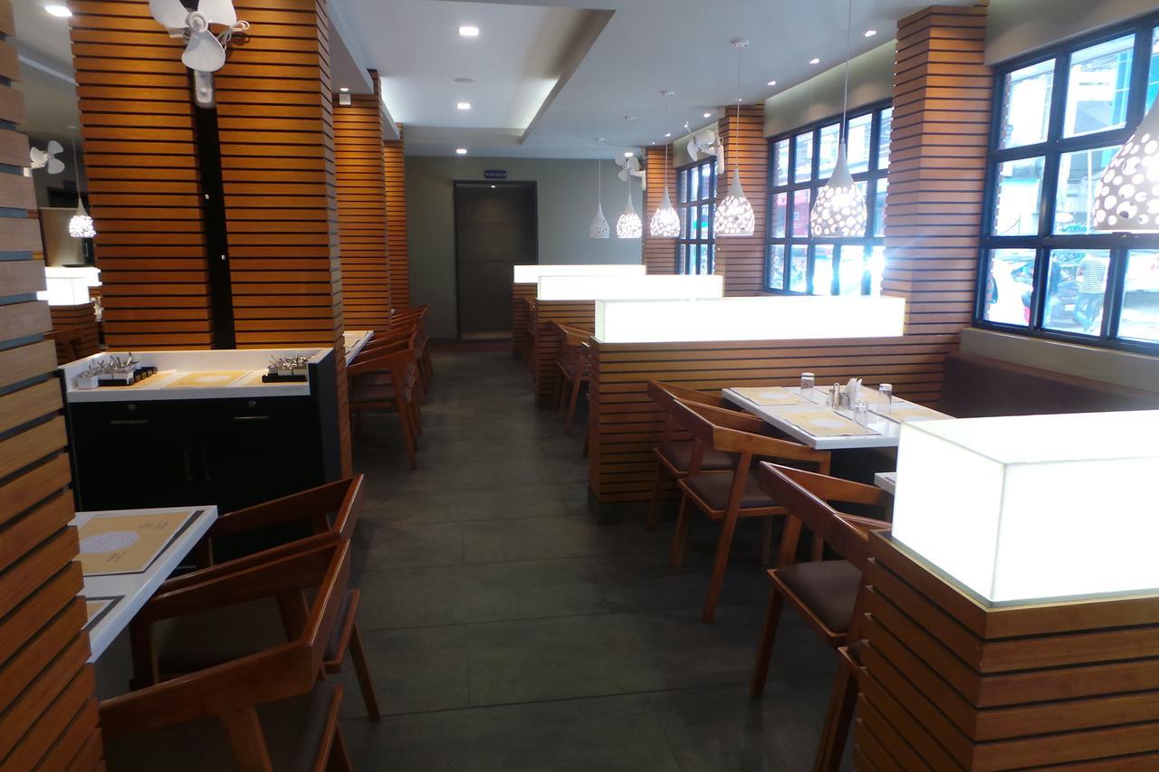 Saas Residency Hotel Kozhikode Exterior photo