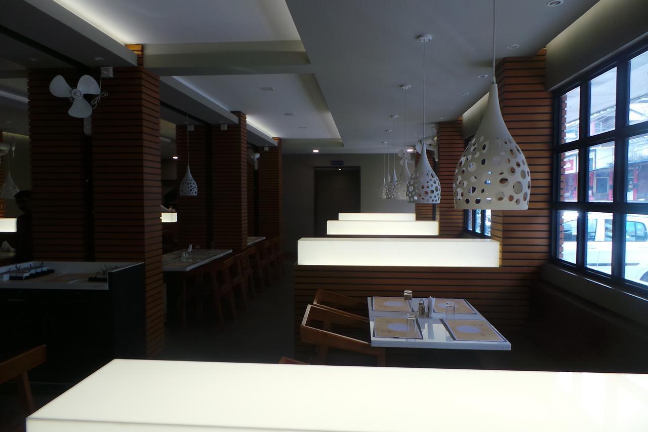 Saas Residency Hotel Kozhikode Exterior photo