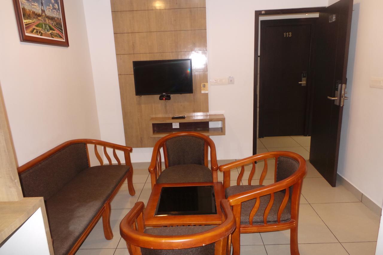 Saas Residency Hotel Kozhikode Exterior photo