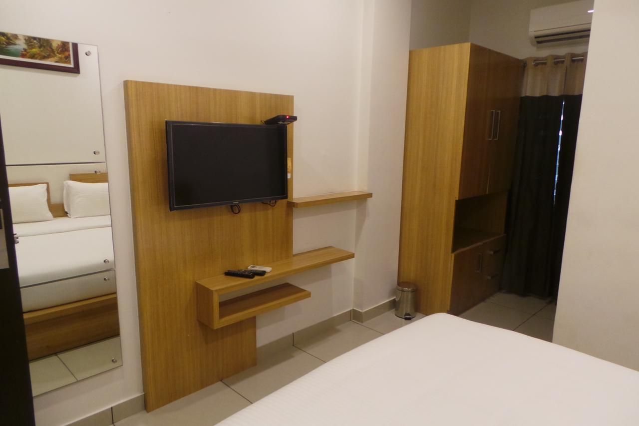 Saas Residency Hotel Kozhikode Exterior photo