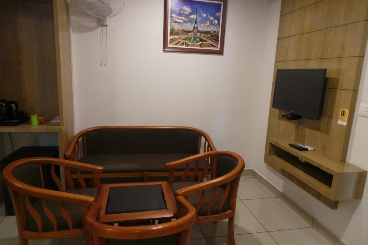 Saas Residency Hotel Kozhikode Exterior photo