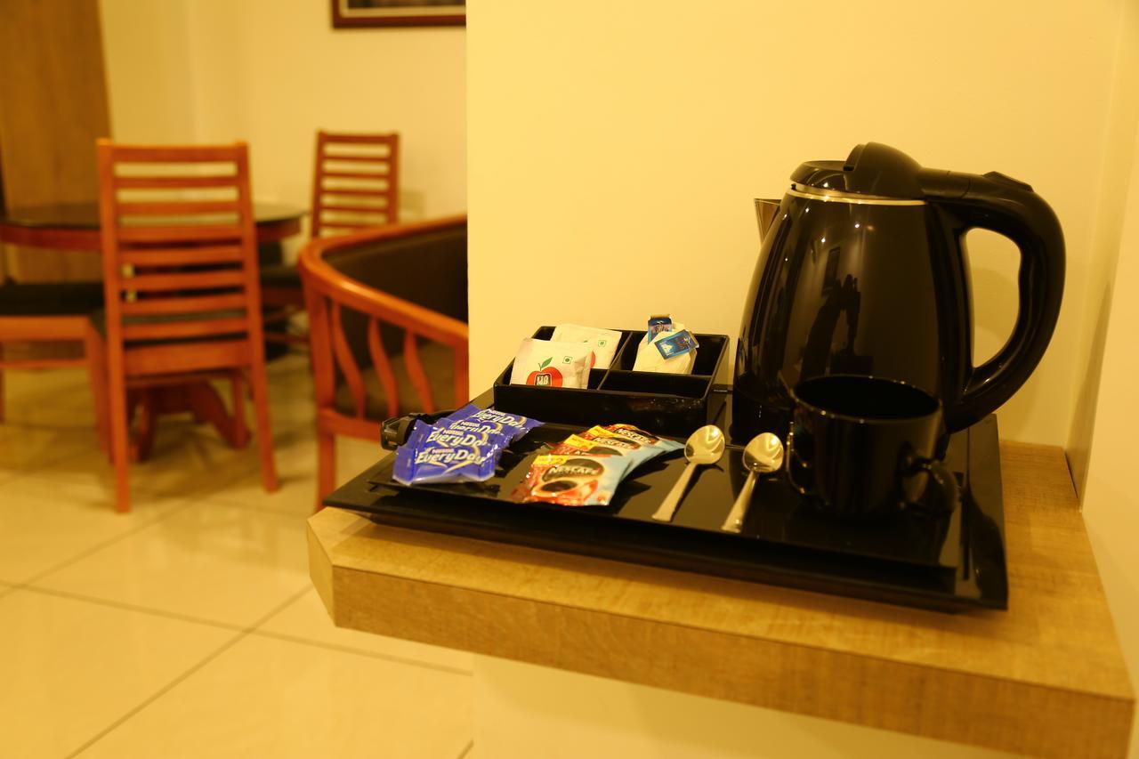 Saas Residency Hotel Kozhikode Exterior photo