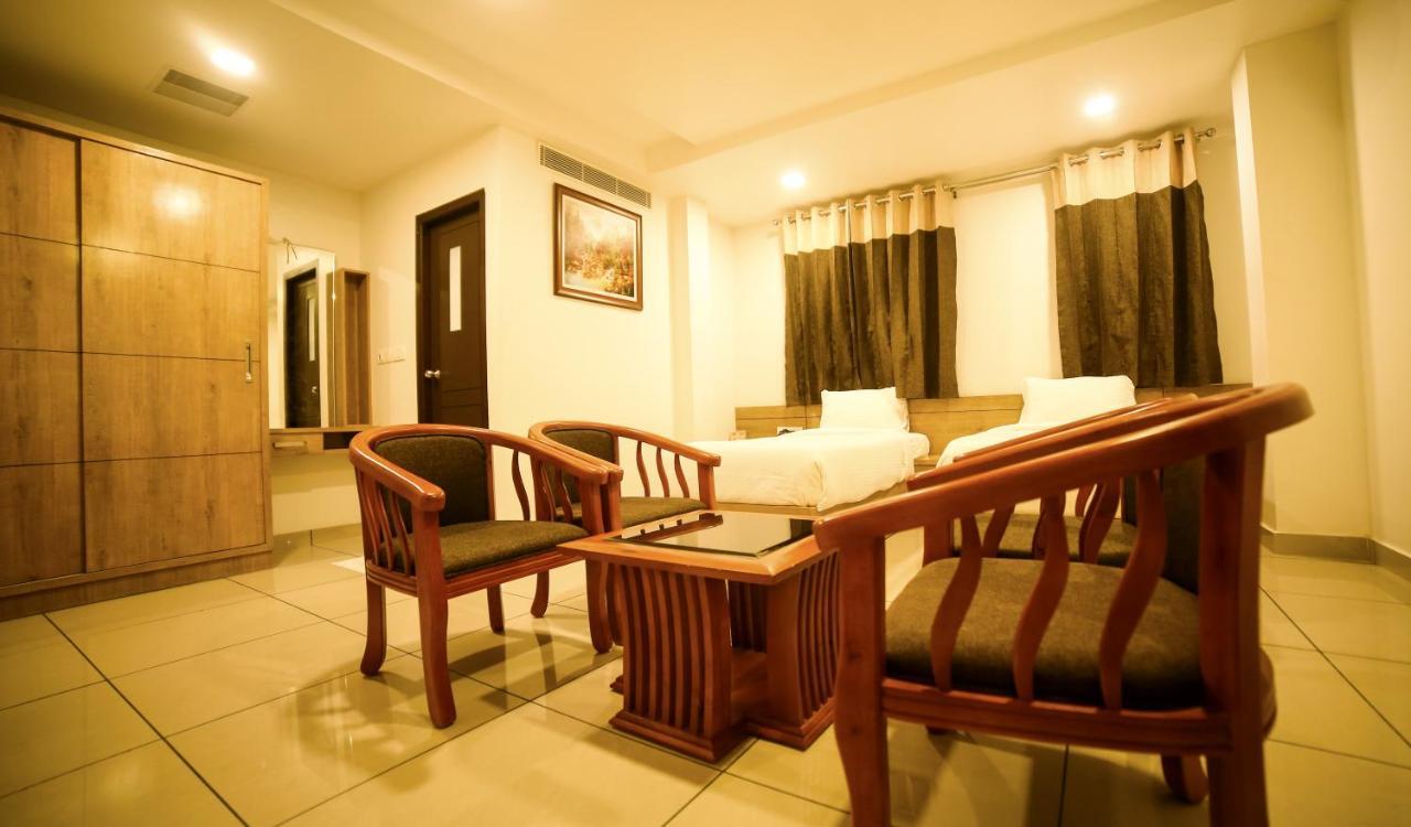 Saas Residency Hotel Kozhikode Exterior photo
